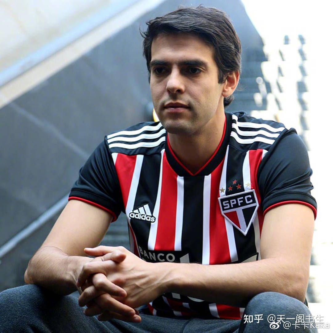 塞助攻队友 塞助攻队友