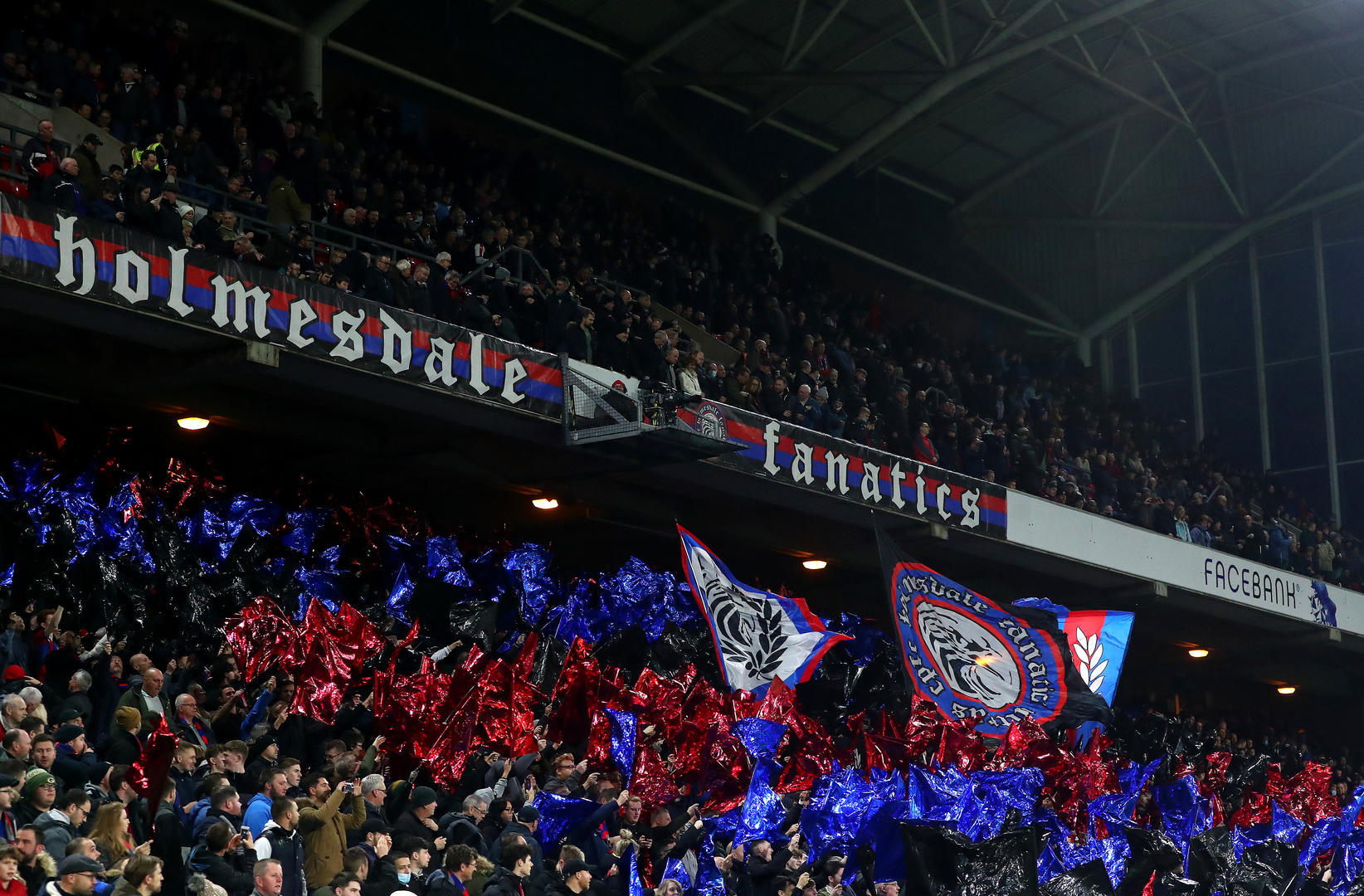 曼联愿意为 曼联愿意为